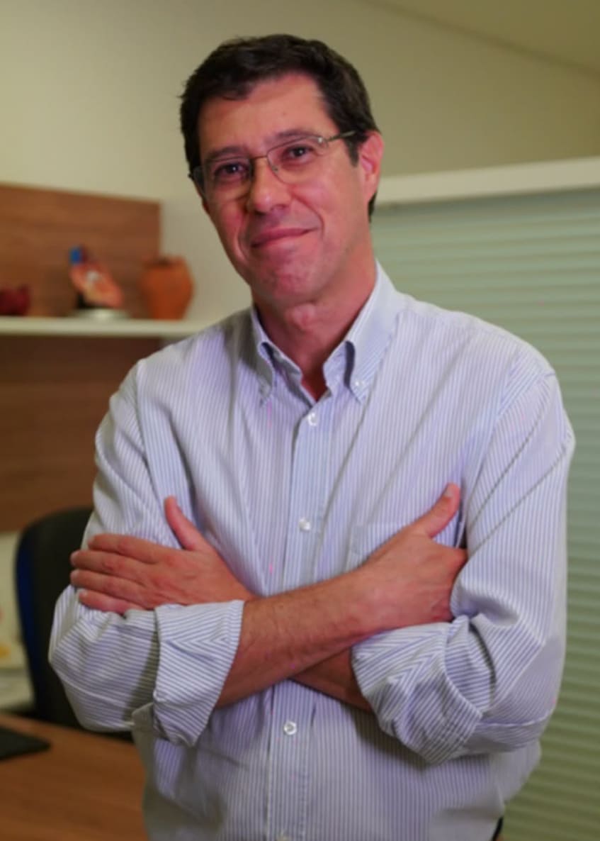 Dr. Cláudio Ribeiro da Cunha
